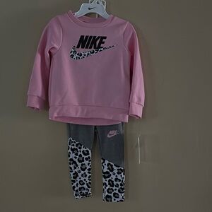 Nike Kids - NEW Pink Sweatshirt and Leopard Leggings Set